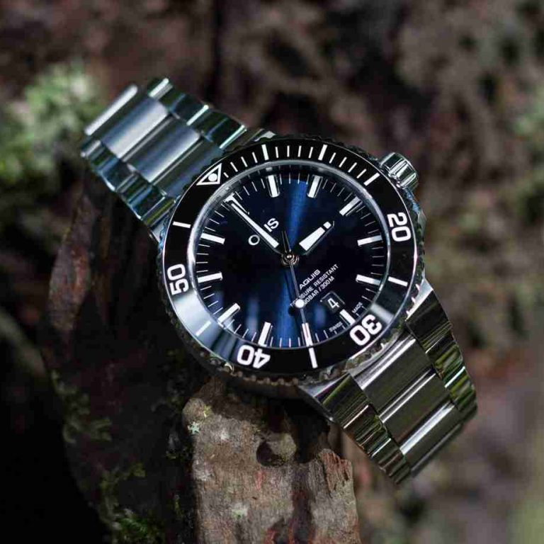 Swiss Replica Oris Aquis Date Blue Dial Dive Watches Introduce