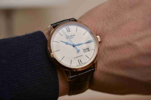 The Best Replica Glashütte Original Senator Excellence Panorama Date Watches Review For 2018 Black Friday