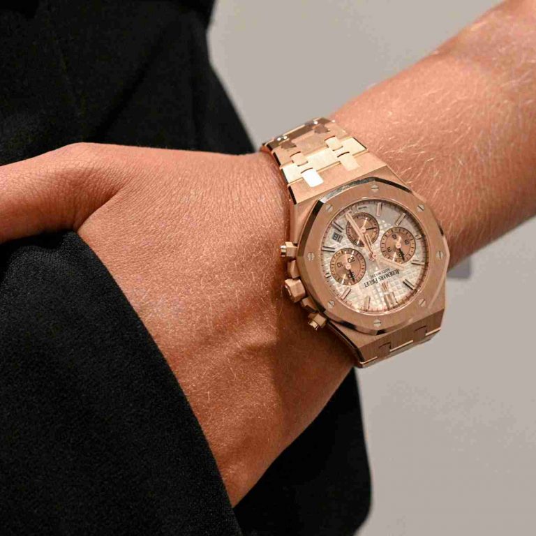 Best Audemars Piguet Royal Oak Automatic Chronograph 38mm Replica Watches For 2019 International Women's Day