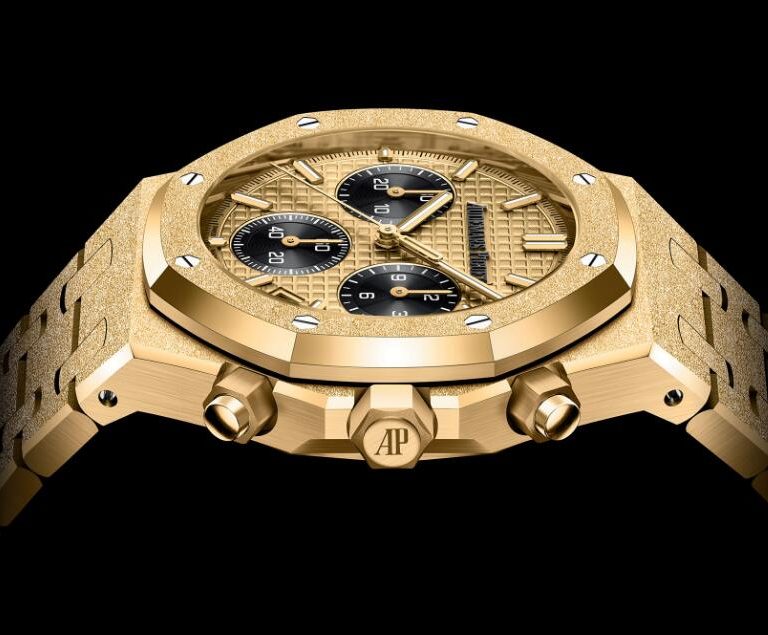 Replica Audemars Piguet Royal Oak Selfwinding Flyback Chronograph Frosted Gold Watch 1