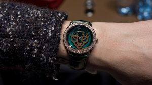 New Year's Gift Replica Cartier Révélation d'Une Panthère Watch